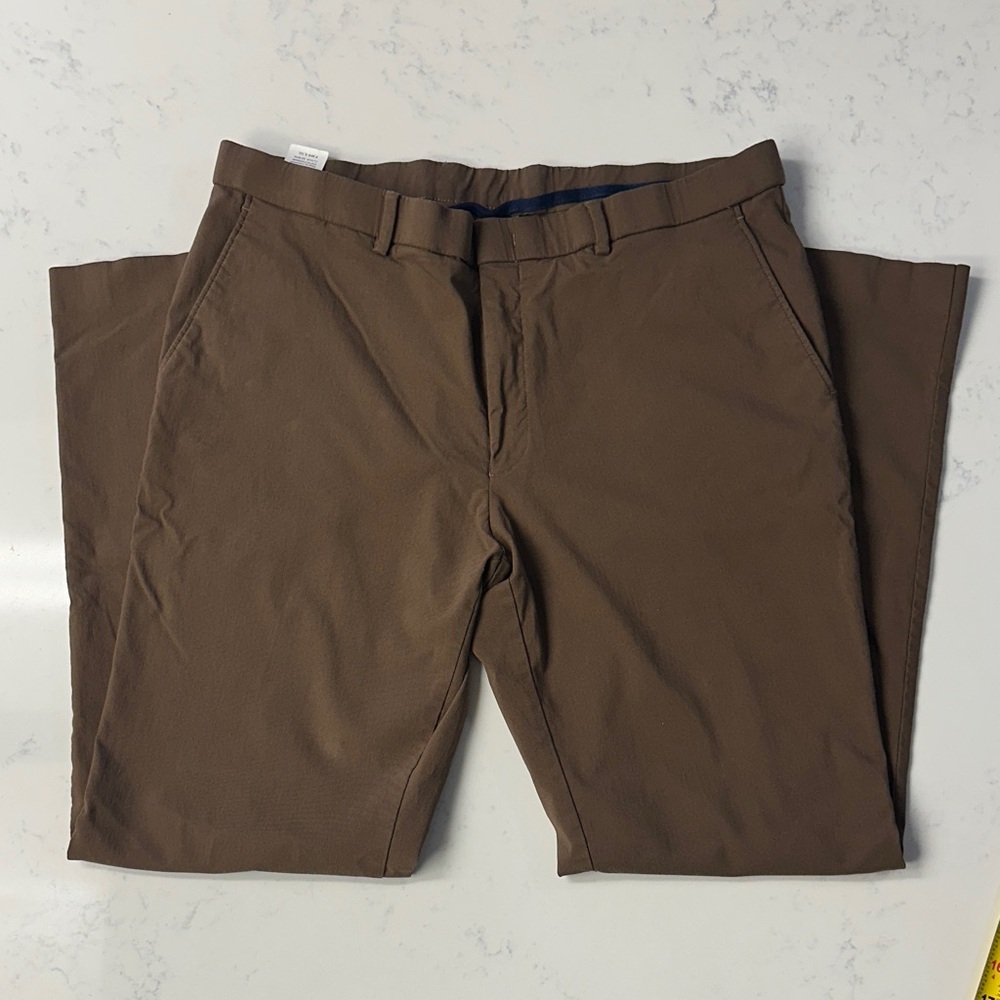 Tommy Hilfiger Men's Dark Brown Chinos